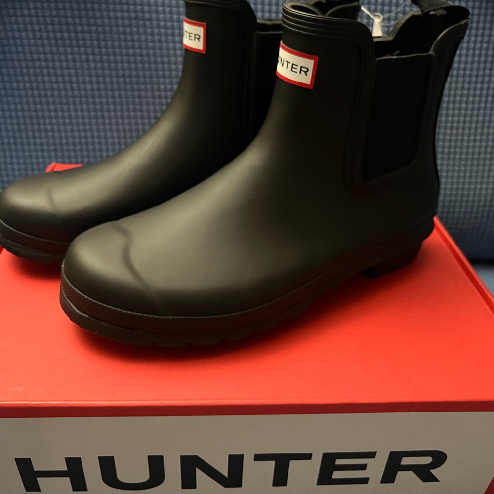 Brand New!!! Size 9 Hunter Black Rain Boots